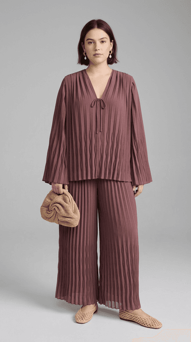 Marina Dinner — bohemian outfit styled by Lookora